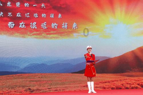 吃了这么多年冰冻带鱼，为何从买不到活的？渔民：活的你吃不起！